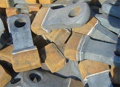 箱式破碎機(jī)錘頭顎式破碎機(jī)鄂板箱破與鄂破技術(shù)參數(shù)對比型號表示輥?zhàn)? />
</a>
<span><a href=