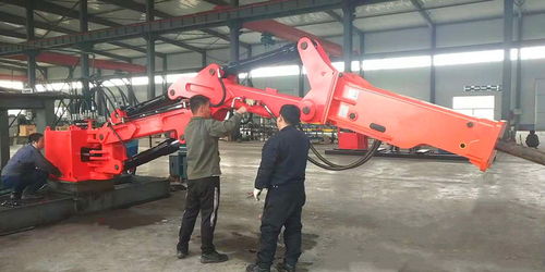 錘式固定式液壓破碎站在砂石骨料廠破碎機(jī)料倉口的應(yīng)用 優(yōu)缺點(diǎn)分析